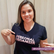 Camiseta Personal Organizer Baby Look Preta com Rosa Tam G